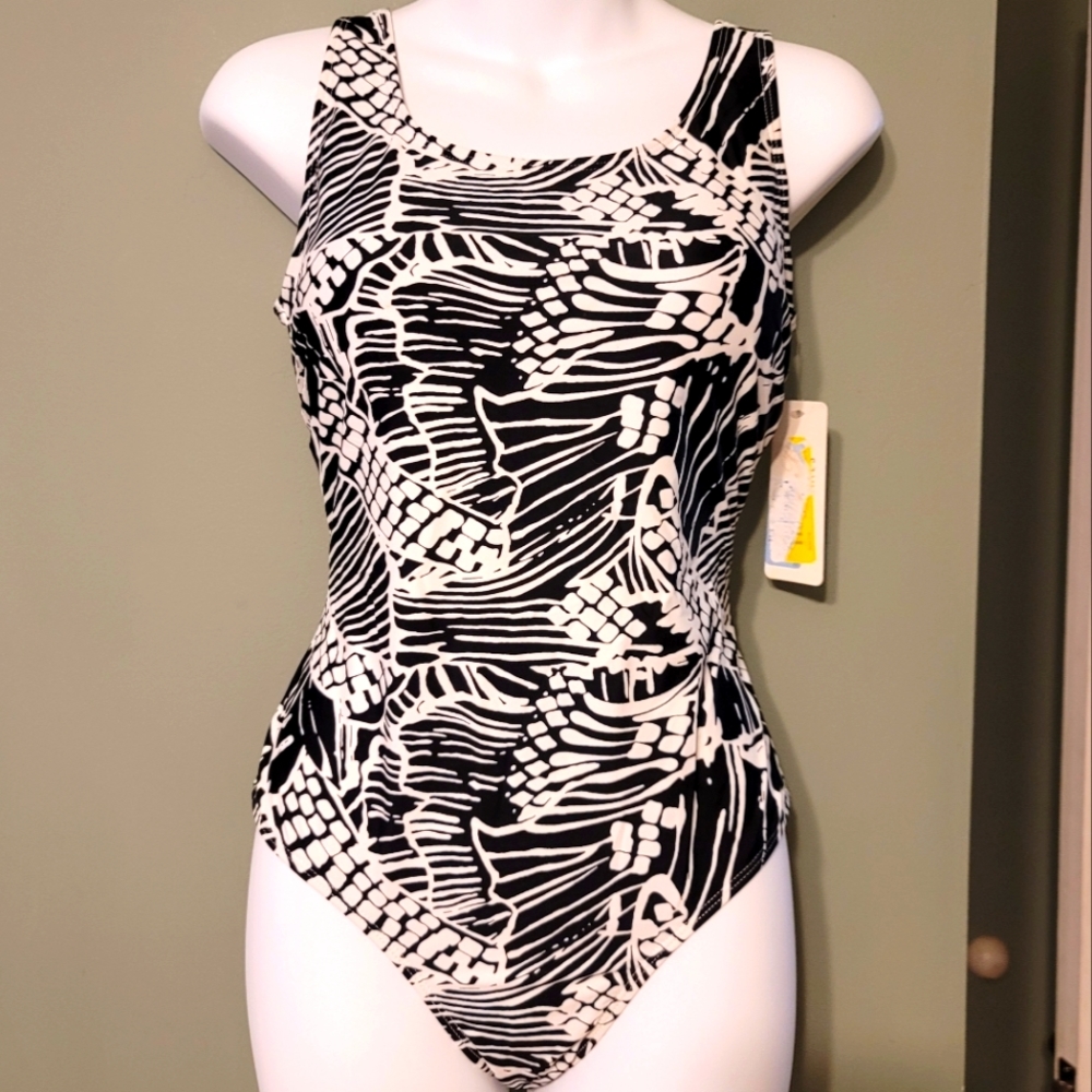 Emily B. Black white swim NWT